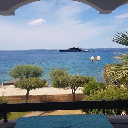 Casa de hóspedes Lisica Petrcane