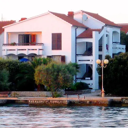 Guest house Lisica