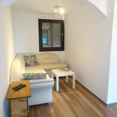 Lisica Guest house Petrcane