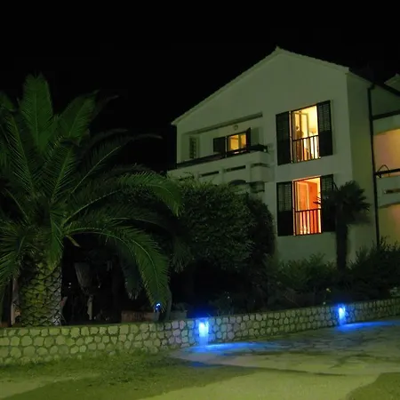 Lisica Pensjonat Petrčane