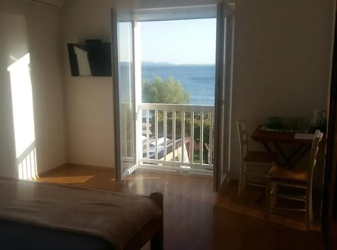 Lisica 3*